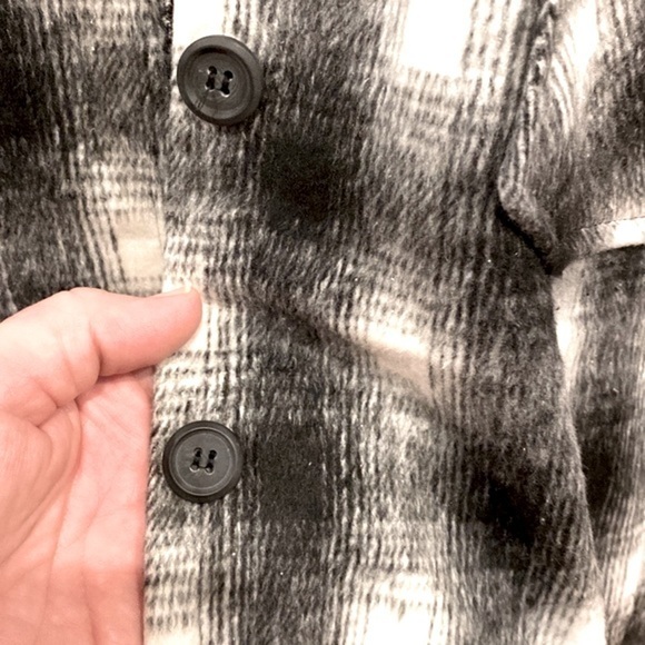 Lined Shacket Plaid Black & White NWT  Thread & Supply - Picture 9 of 11